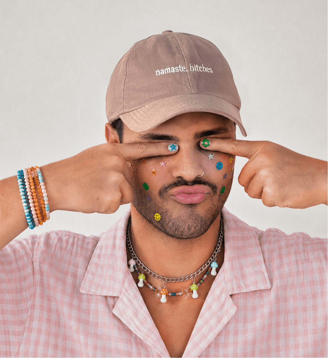 NAMASTE, BITCHES - Imagem 6